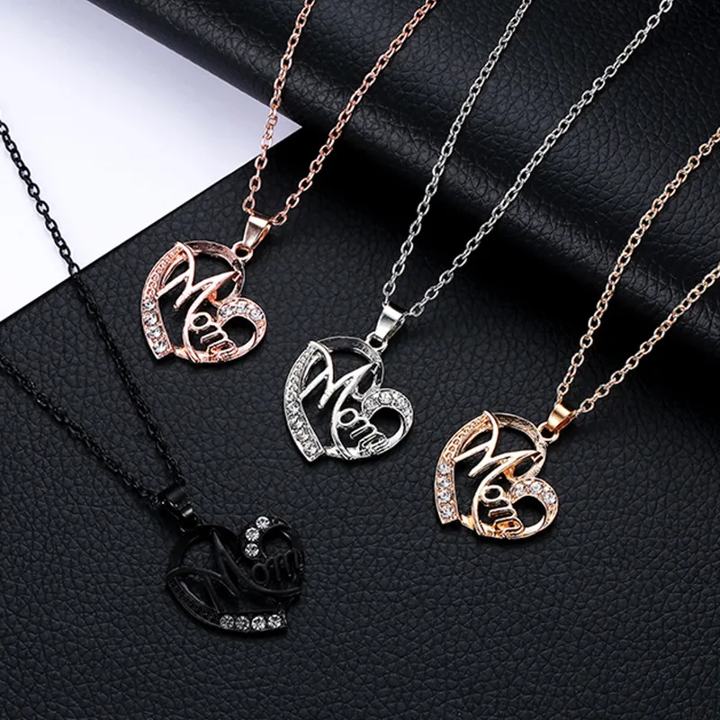 

New creative item selling Ms joker MOM love alloy necklace woman