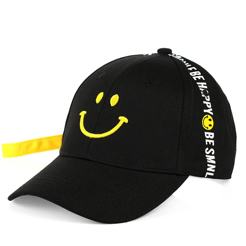 

Wholesale Korean version smiling face embroidery baseball cap