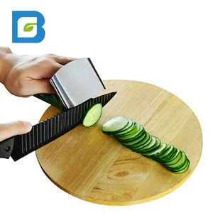 Image of Kitchen Protection Stainless Steel Finger Protector Guard Chop Safe Slicer Finger Guard For Cutting