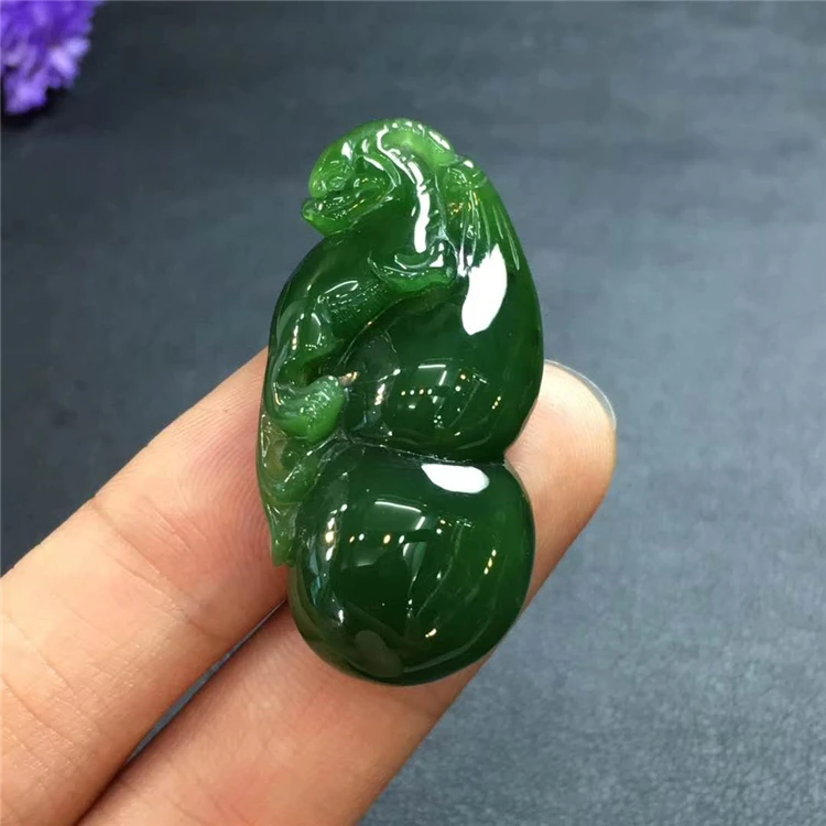 

Chinese style jewelry natural hetian jasper cucurbit pendant for women cucurbit shape loose gemstone jewelry