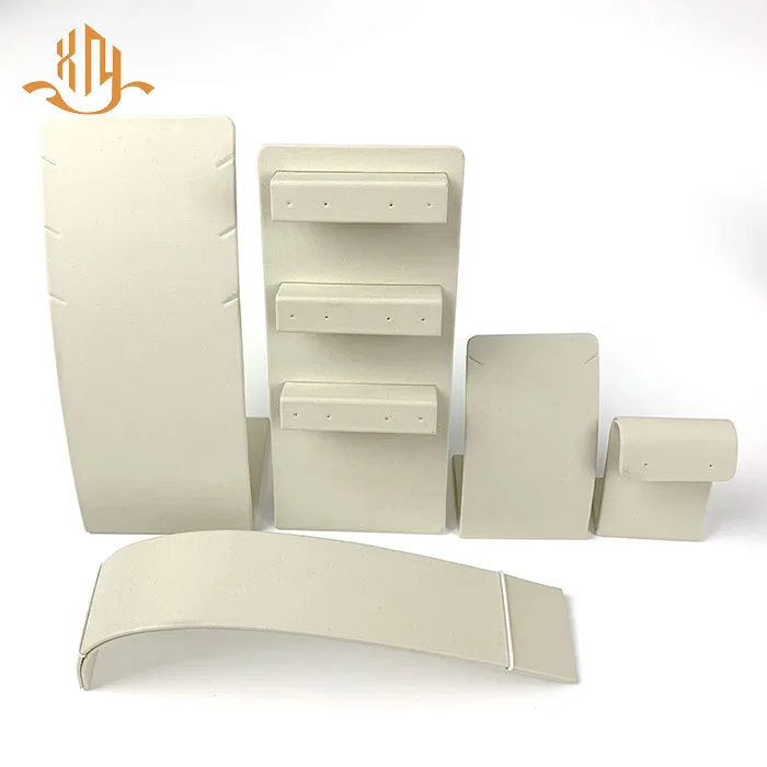 
XIANGYU factory custom upscale leather window product jewellery display set 