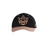 2018 Trendy Golden Embroidery Custom Black Baseball Caps With Single Row Buckle