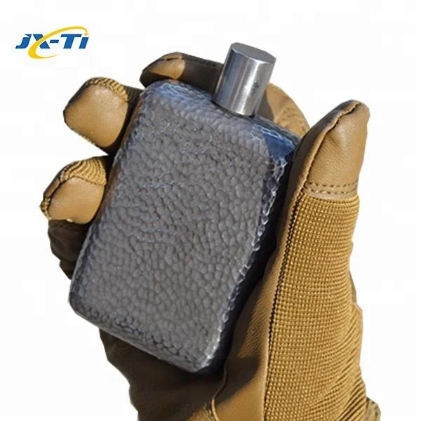 

Portable perfect hip flask liquor - Cool titanium liquor flask for women and men