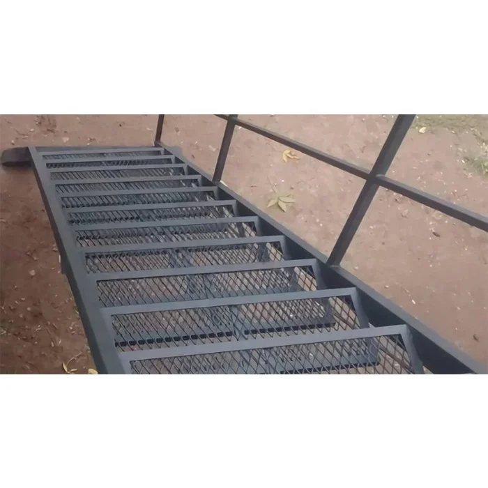 
Hot dipped Galvanized steel expanded mesh for walkway stair treads 