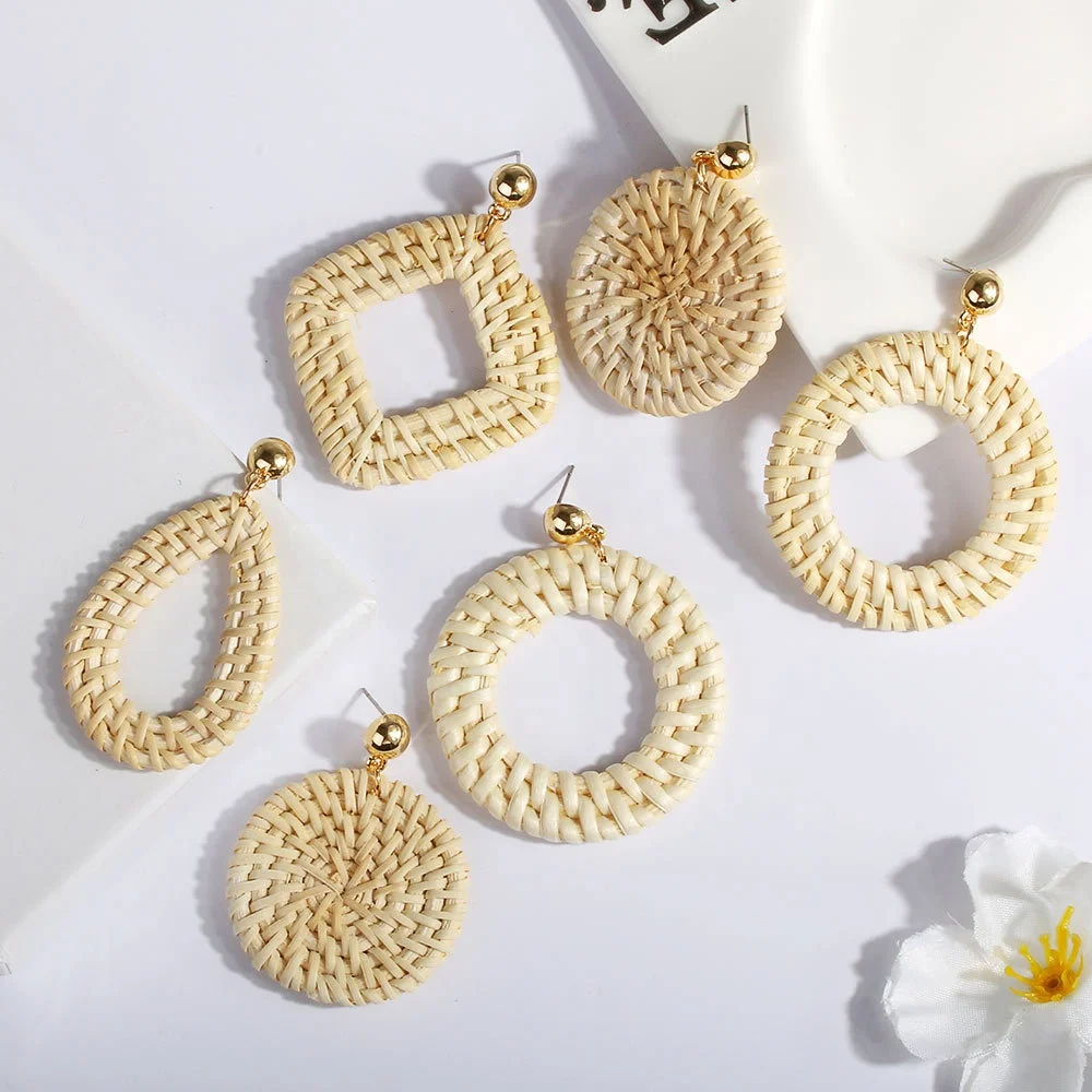 

Fashion Handmade Tropical Teardrop Circle Raten Woven Weave Wicker Earrings, Picture