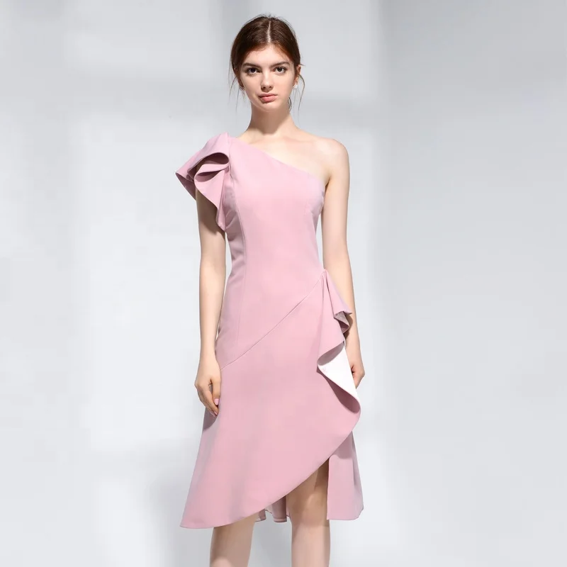 

Wholesale 2019 Women Evening Guangzhou Sleeveless Summer Fashion Off Shoulder Woman Party Ruffle Dress Women