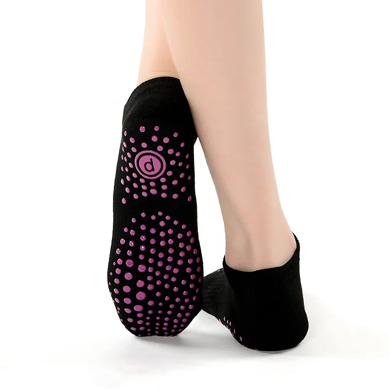 MEIKAN Wholesale Spring Anti slip Yoga Sox Men Women Non Slip Silicon Sole Custom Grip Trampoline Socks