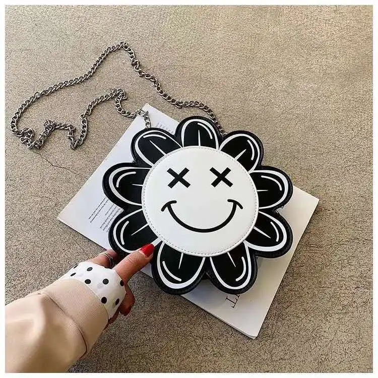 

New Fashion Cute Sun Flower Cross body Bag with Chain