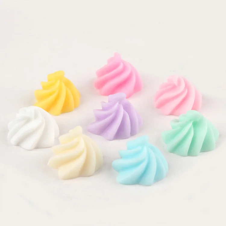 

cheap price 100pcs per bag colorful flower shape butter cream shape resin flatbacks for craft