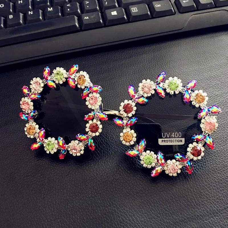 

New Designer Handmade Vintage crystal Round sunglasses Crystal gems Luxury ladies Sunglasses Beach&Party Women Sunglasses, Custom colors