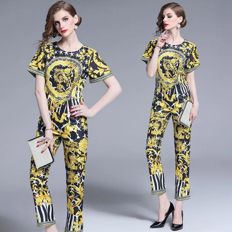 

LDY6231075 new fashion two-piece small feet European and American short-sleeved shirt T-shirt +9 pants feet retro print set