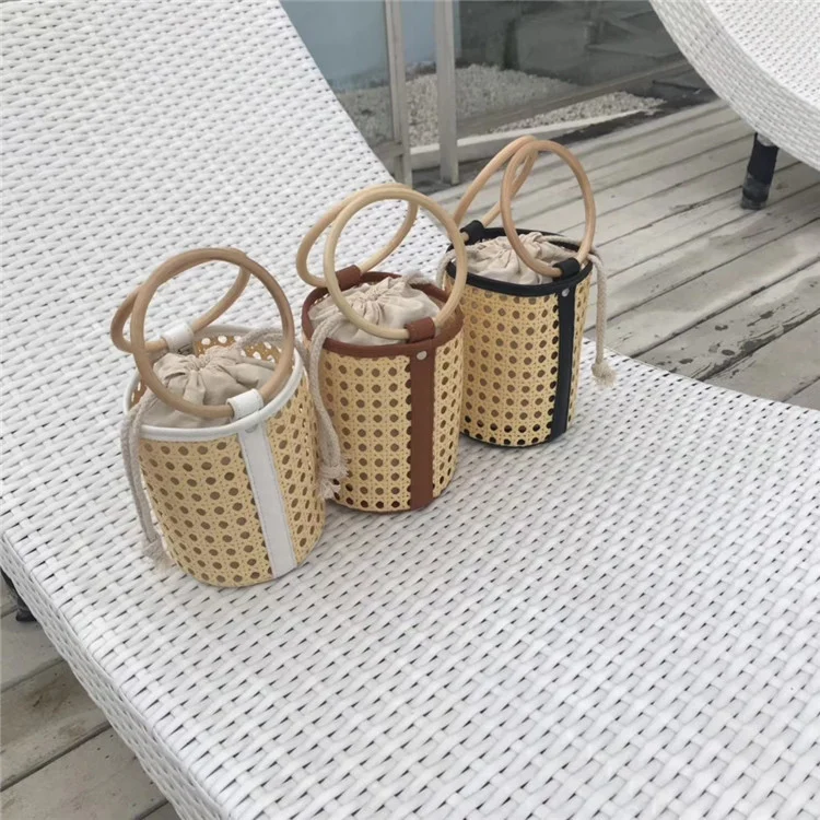 

2021 Ins Vacation Handheld Rattan Woven Bag Bucket Ring Straw Shoulderbag for Women, Khaki and gray