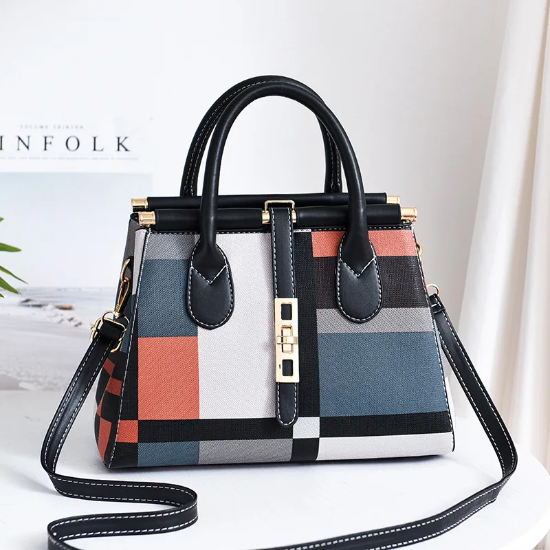 

Fashion metal chain new style fashion ladies china wholesale bags female handbags, As the photos