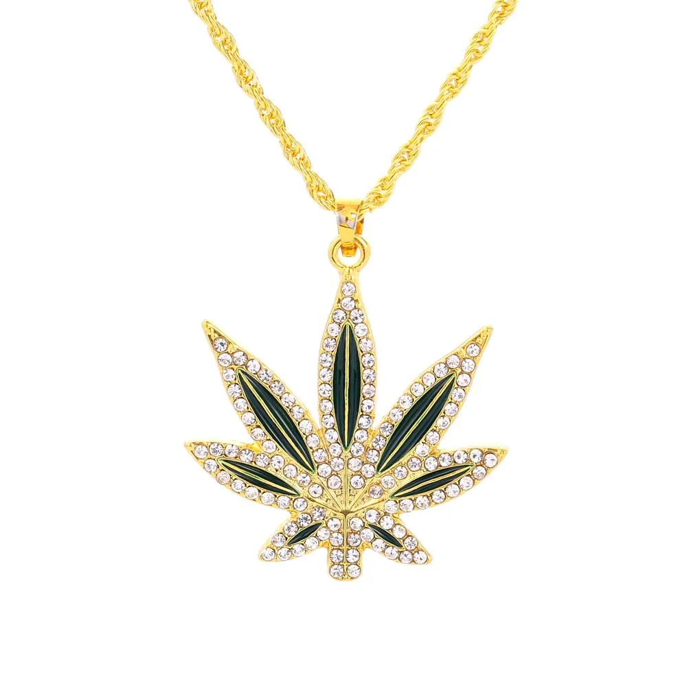 

Cross-border manufacturers wholesale leaf necklace alloy diamond-enhanced maple leaf hiphop jewelry pendant, Multi