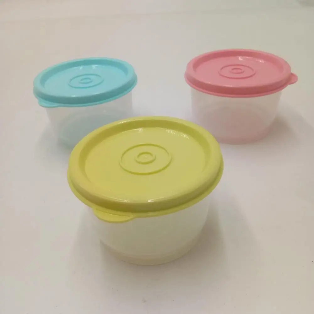 

Leak-resistant 2.3 OZ Mini Baby Food Storage Containers Condiment Sauce Containers Mini Boxes, Yellow;orange;blue;red