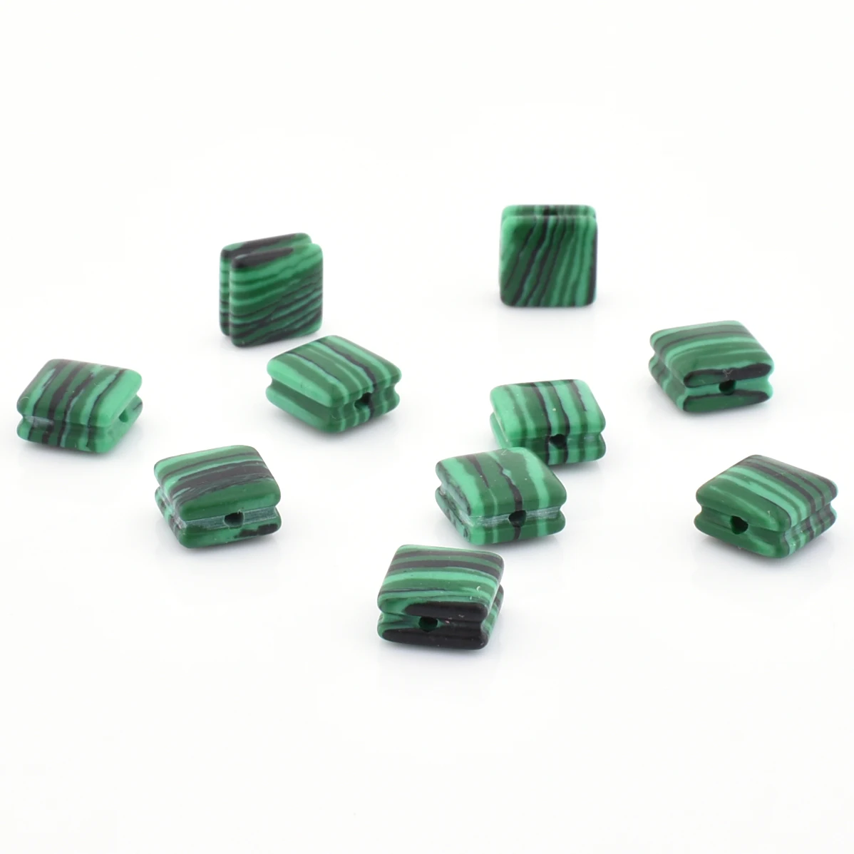

Natural Gemstone Wholesale 8*8*5mm Malachite Cube Flat Stone For Bracelet Making, Please see the details bead color chart