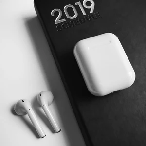 i7s i18 TWS Wireless Stereo Earbuds