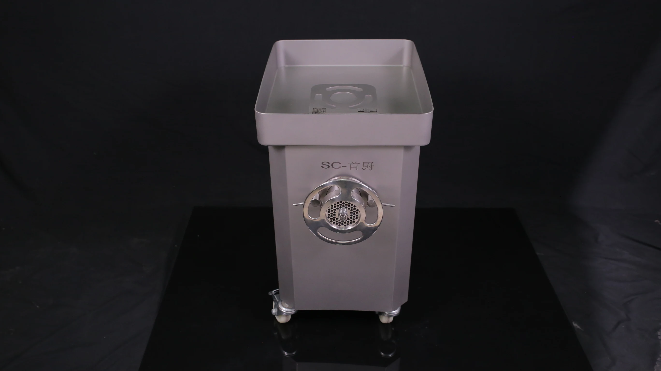 
Hot sale commercial meat mincer with CE certification 