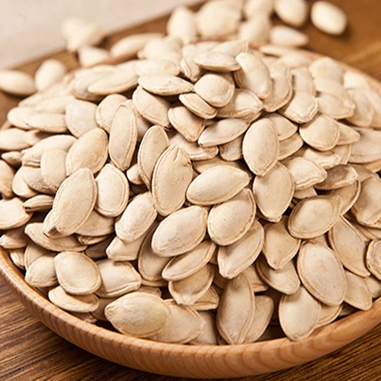 Тыква обыкновенная семена. Семечки тыквенные. Тыквенные семечки в тарелке. Сушка семян тыквы. Сушка для семечки.