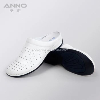 comfortable white nursing shoes