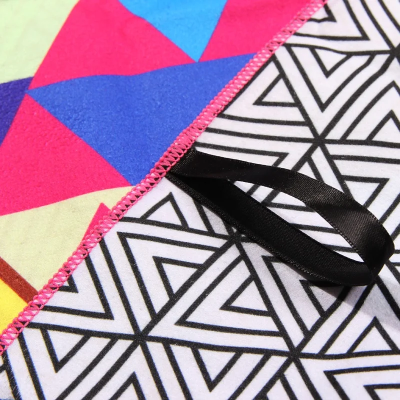 
Custom Square Outdoor Compact Portable Travel Beach Blanket Yoga Mat Quick Dry Microfiber Printed Sand Free Beach Towel 
