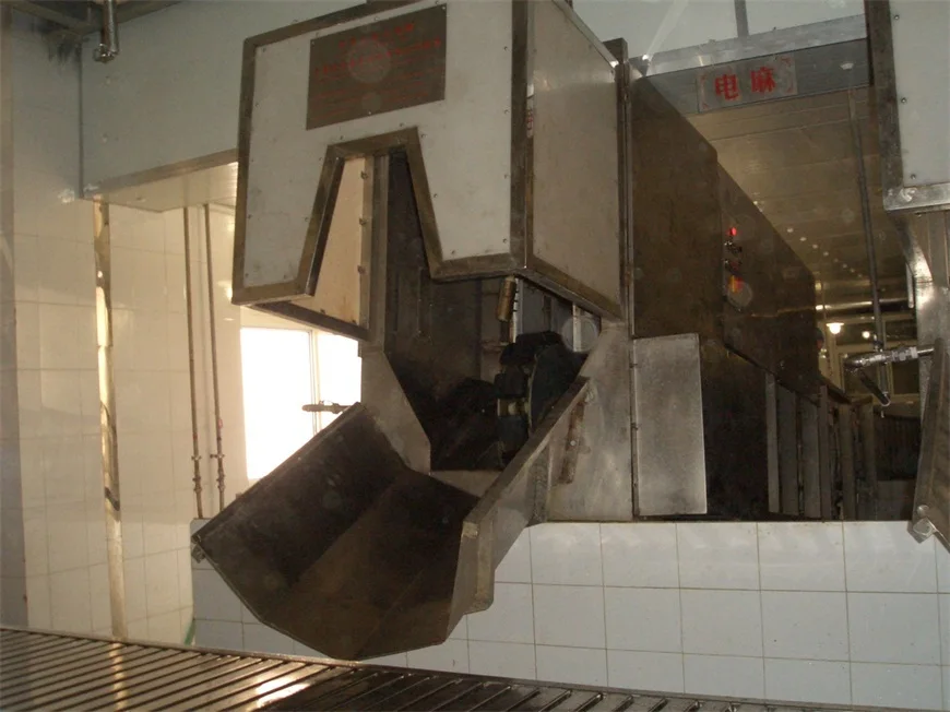 Automatic three-point electric stun machine for pigs in slaughterhouse