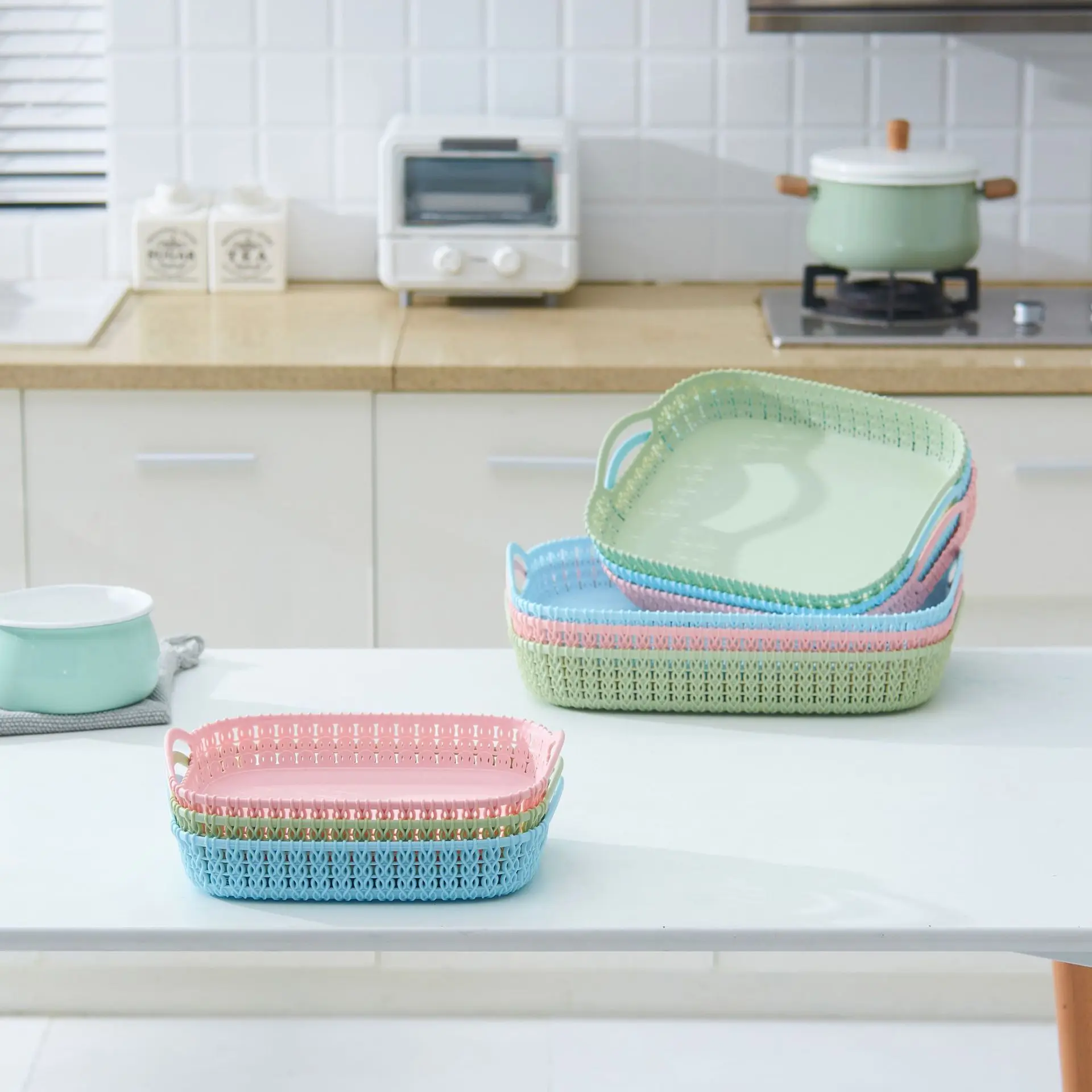 

Hot sale eco-friendly color customized rectangle fruits and vegetable plastic food basket, Refer to your order