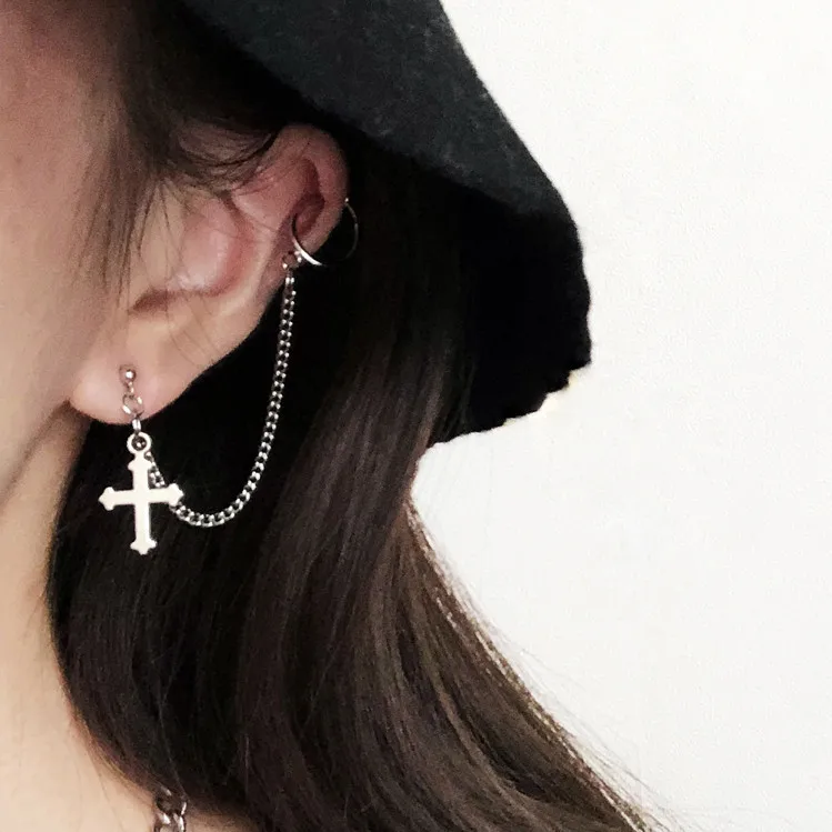 

Punk Zinc Alloy New Design Metal Hip Hop Jewelry Cross Gun Charm With Chain Hoop And Stud Single One Piece Earring