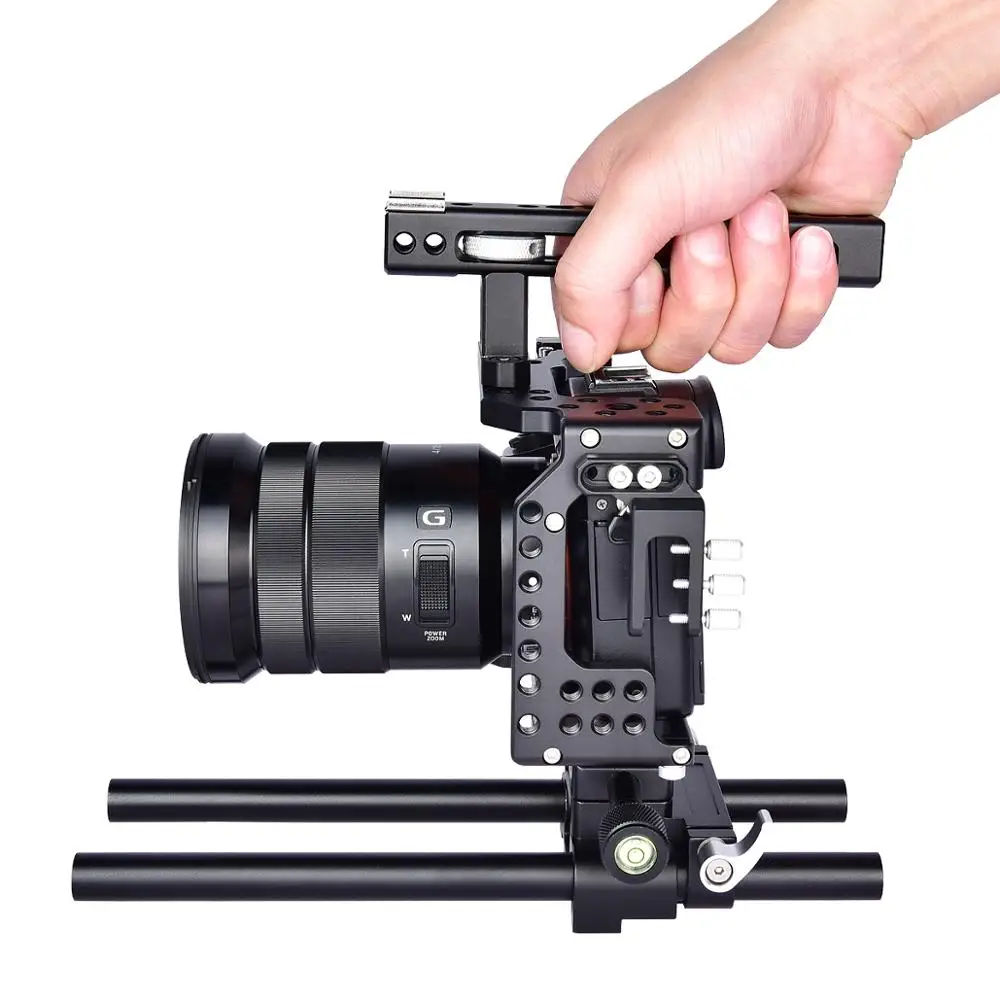 

YELANGU Ca7 Camera Cage For A7K A72 A73 A7S2 A7R3 A7R2 A7X And Other Camera, Balck