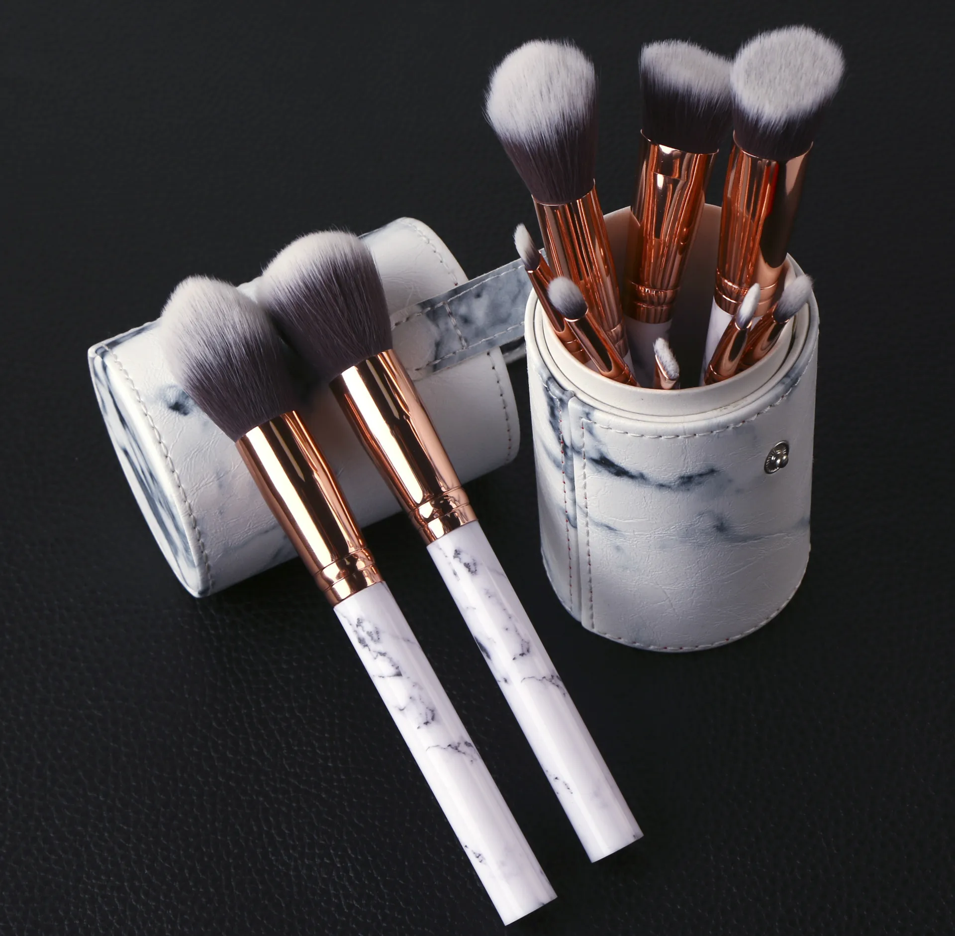 

Wholesale Professional Makeup Brush Set Beauty Tools 10pcs Soft Synthetic Hair Foundation Powder Blush Makeup Brush Kits