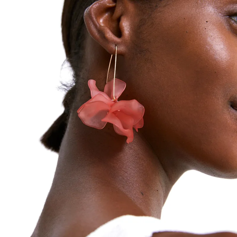 

2019 New Designs Bohemia Handmade Petal Hook Dangle Earrings Long Resin Flower Earrings