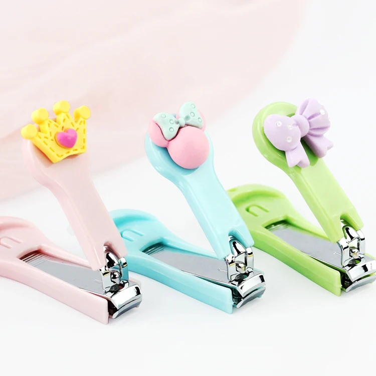 

New Products Beauty Tools Cartoon Stainless Steel Baby Manicure Scissors Toe Nail Clipper Cutter Set, 3colors