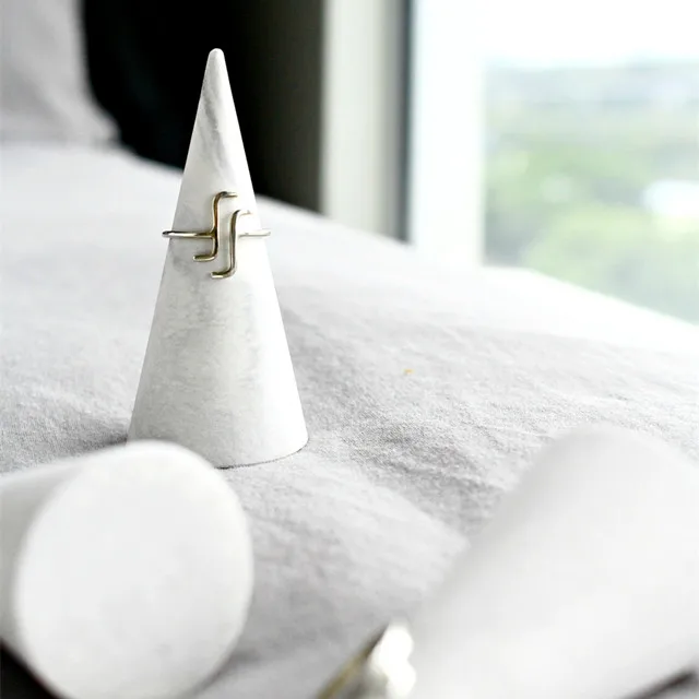 

Fashion White Carrara Marble Cone Shape Ring Cone Holder, White,black,gray,white with veins