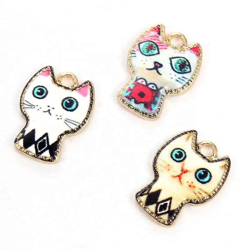 

24*18MM Enamel kitten charms Japanese animation handcrafted ear clip Pendant DIY jewelry cat bracelet pendant accessories, Photo