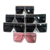 

Fashion Women Men Red Square Luxury Crystal Acrylic Rhinestone Sunglasses Oversize Diamond Shades Sunglasses