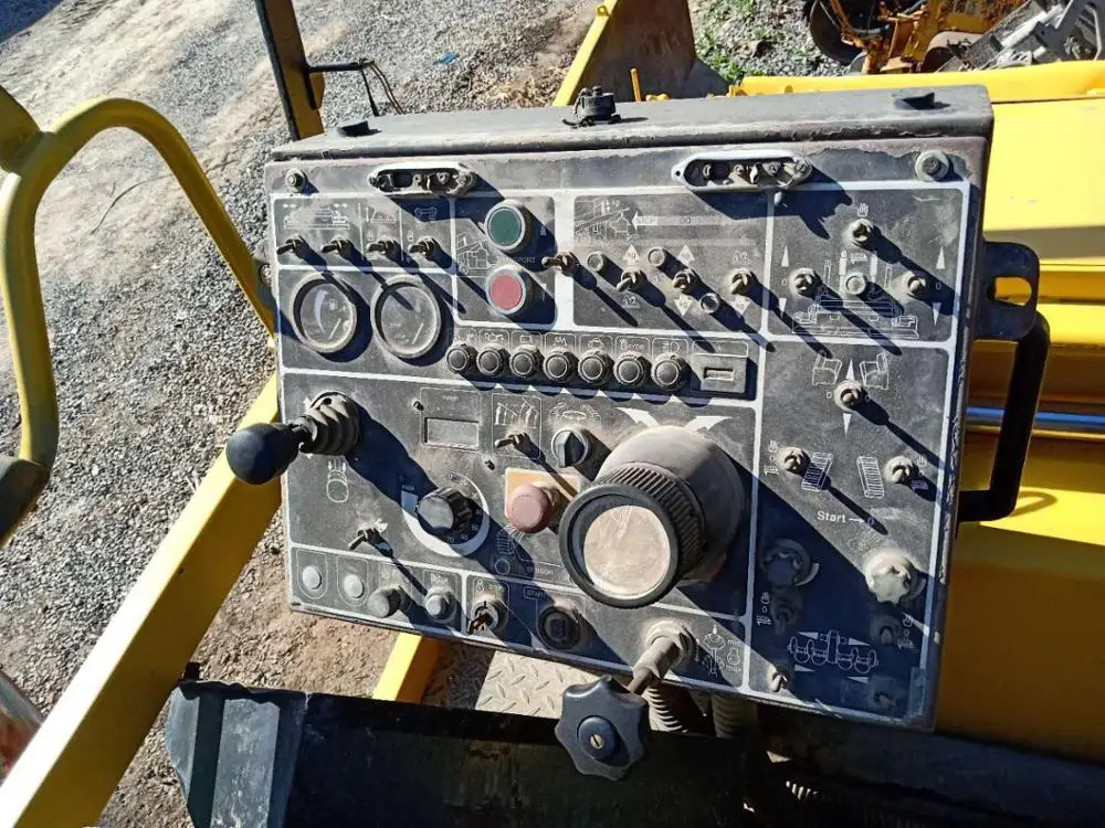 
Used paver machine for road construction, used demag paver for sale in Shanghai China 