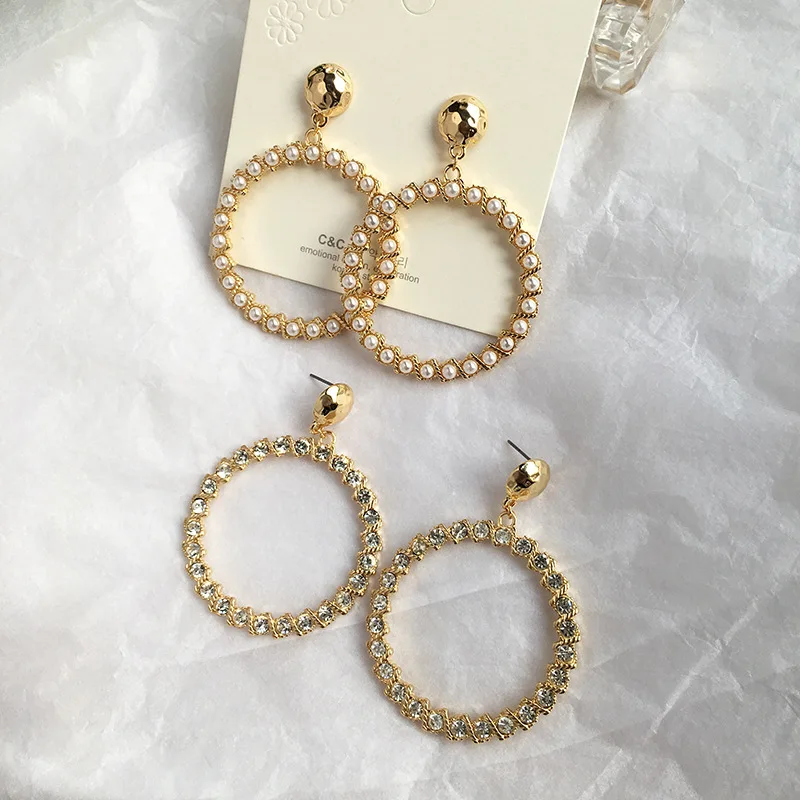 

wholesale elegant vintage pearl crystal dangle pearl earrings crystal hoop big large circle earrings women ear jewelry, Picture