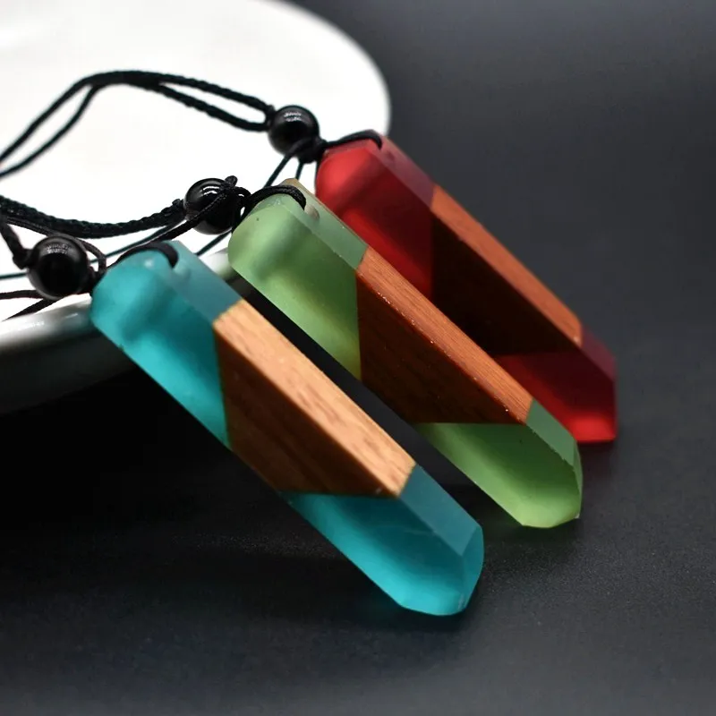 

Wood + resin Vintage men woman fashionable wood resin necklace pendant, woven rope chain, hot selling jewelry gifts, N/a
