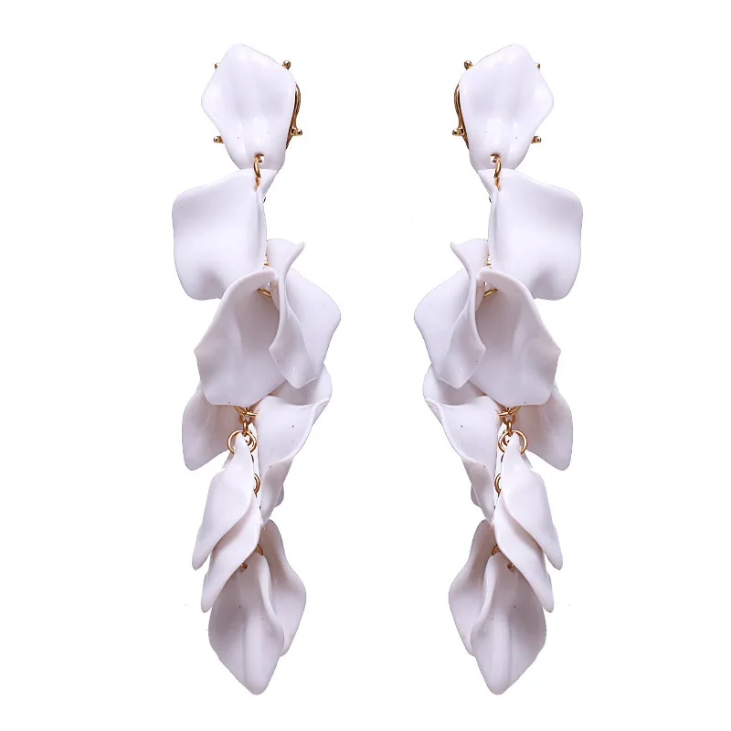 

Europe and the United States big resin acrylic vintage earrings flowers long fashion popular temperament earrings ZA003, As pictures