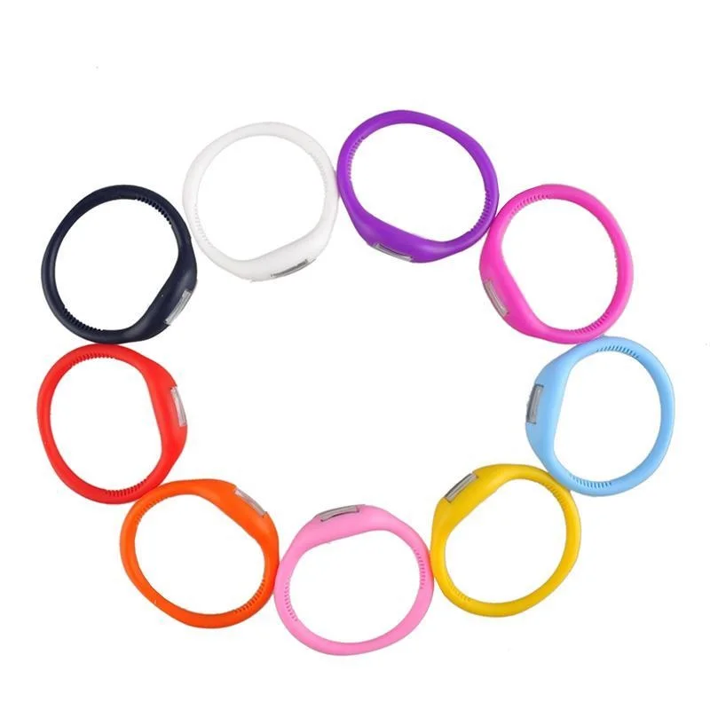 

Kids Candy Color Anion Pedometers Silicone Fitness Tracker Silicone Wristband Bracelet Pedometer Potable Outdoors Tools, Multicolor