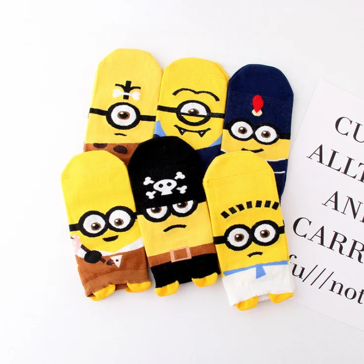 Wholesale cartoon Minions soft cotton women ankle socks