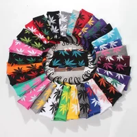 

Fashion Maple Leaf Tube Sports Socks Weed Leaf Socks