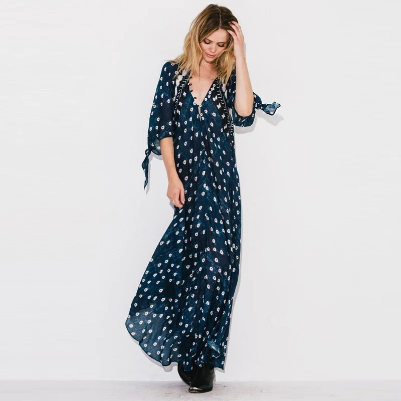 

2019 new summer spring deep v-neck bohemian style button beach long dress