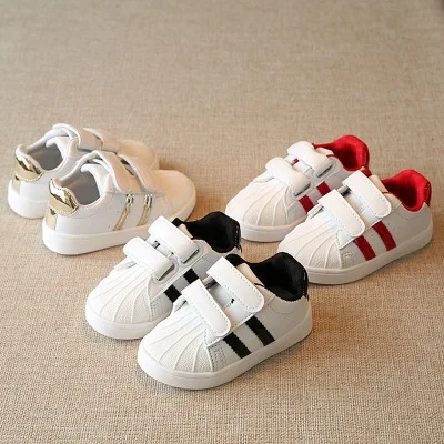 

High quality shell shape black,white and red baby sneakers, Black,red,gold