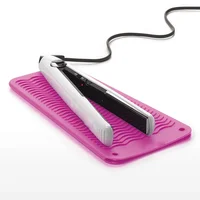 

Hot selling Styling Tools Heat Resistant silicone Travel Pouch Mat for hair straighteners