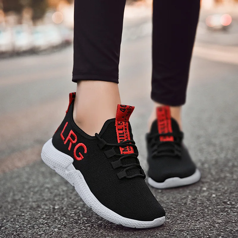 

Factory Wholesale Custom Soft Bottom Comfortable Mens Sport Running Shoes