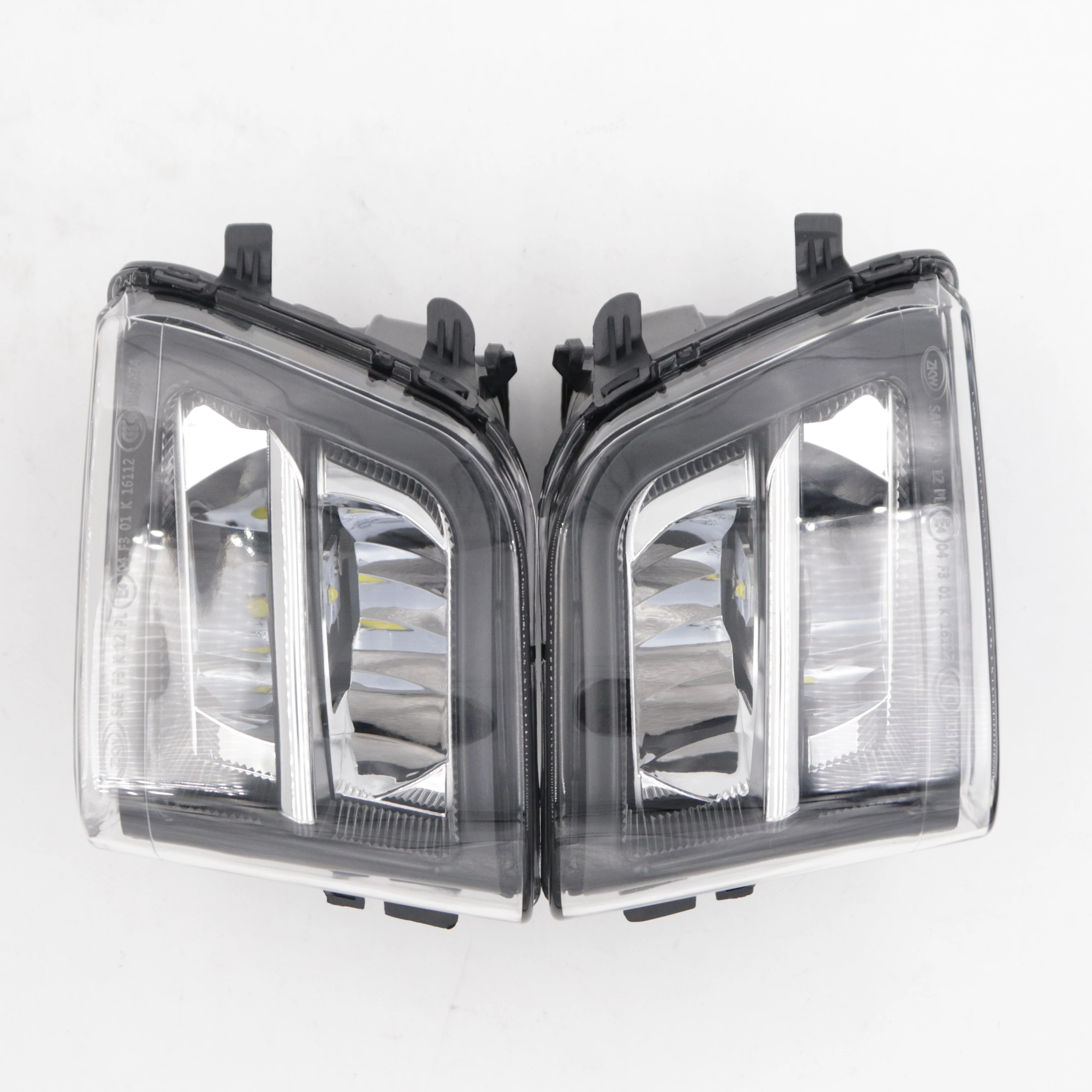 Car accessaries 63177311287  63177311288  For BMW 7 series F01 F02 F03 LED Front fog lamp Set Fog Light Foglamp