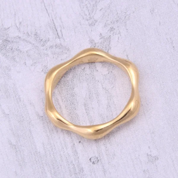 

2019 Minimalist Jewelry Women Stainless Steel Flower Shape Wave Ring, Gold