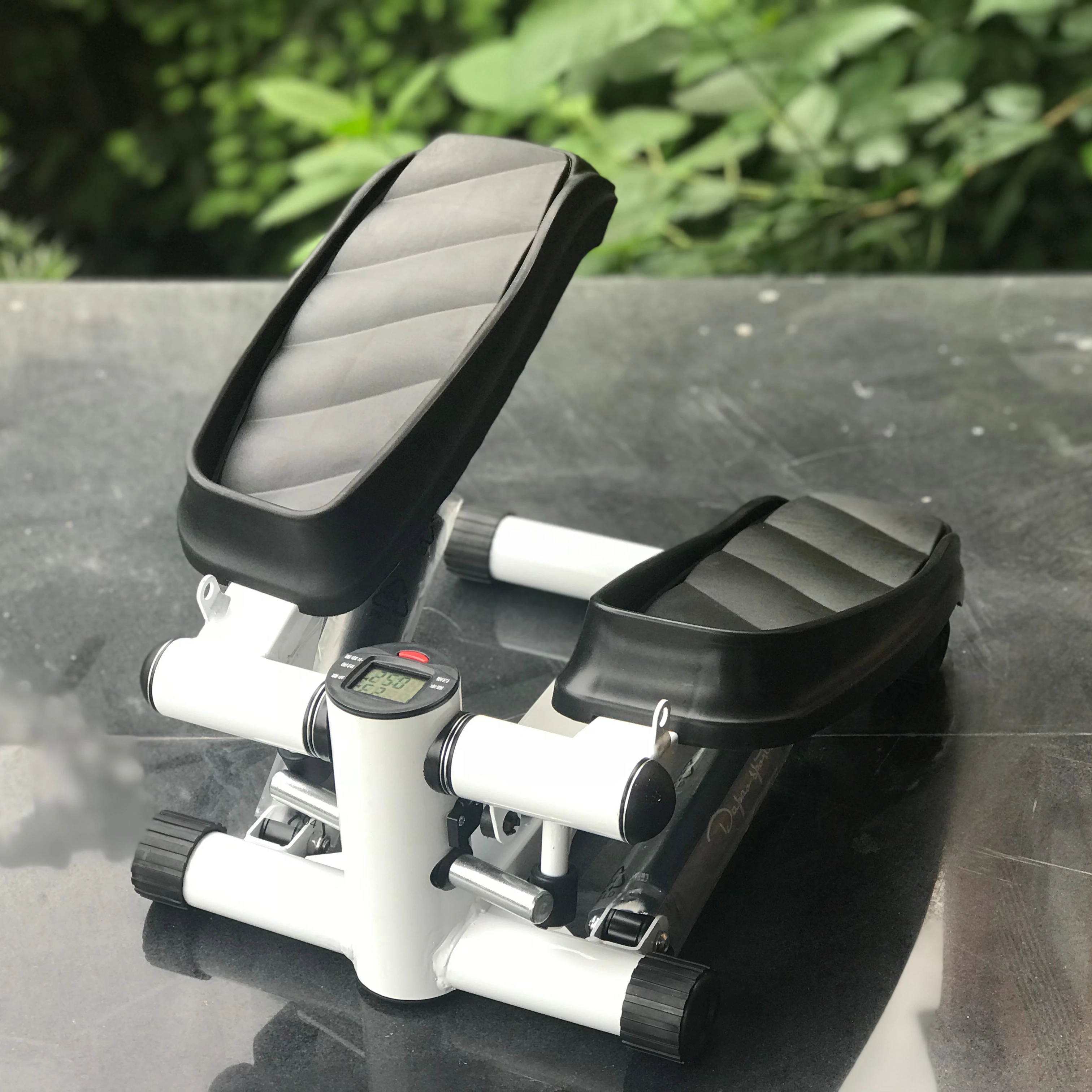 

Step Machines Multi-Function Hydraulic Leg Building aerobic exercise Stepper Fitness Machine Indoor, White,green,red,blue,yellow