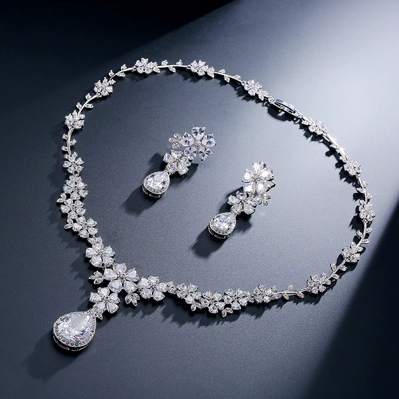 

RAKOL Wedding Bride Protagonist Luxury Diamond Crystal CZ zircon Flower Necklace Jewelry Set S133, As picture